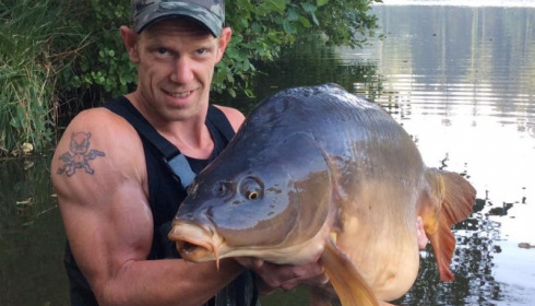 A 36 lb carp from La Fonte, Adam Waterson, Aug 2016
