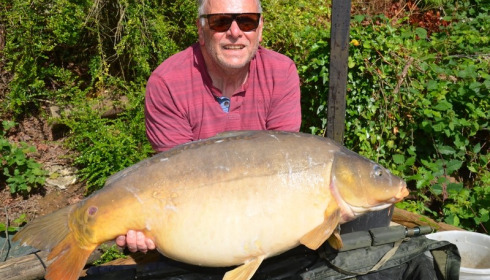 A 39 lb carp from La Fonte, Jun 2017