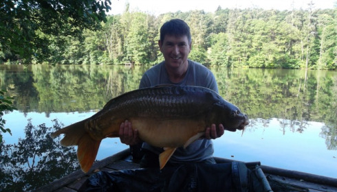 A 36 lb carp from La Fonte, Stuart McRae, Jul 2016