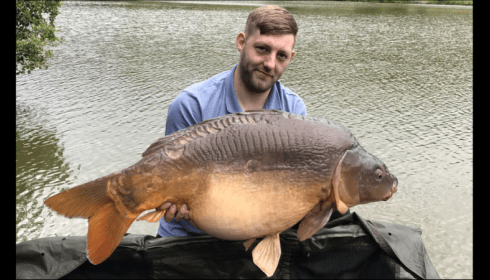 A 44 lb carp from La Fonte, Lee Cotton , Jun 2019