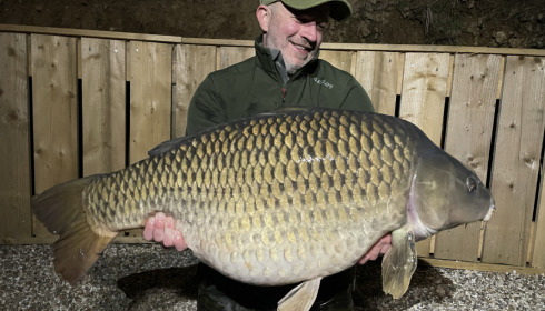 A 44 lb 4 oz carp from La Fonte, Aaron Greenfield, Apr 2023