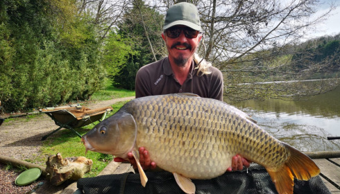 A 44 lb 13 oz carp from La Fonte, Simon Gadd, Apr 2022
