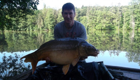 A 36 lb carp from La Fonte, Stuart McRae, Jul 2016