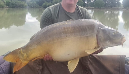 A 38 lb carp from Landes, Mark Hoggins, Oct 2022