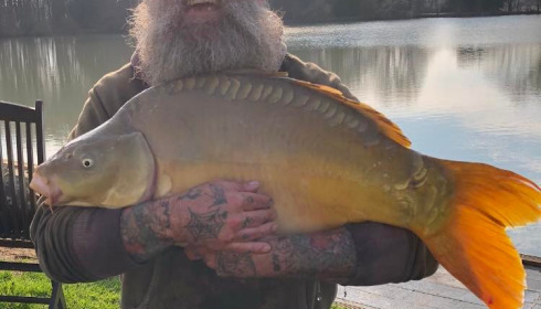 A 34 lb carp from Landes, Lee, Mar 2022