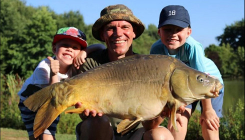 A 36 lb carp from Landes, Pete Castle, Jul 2018