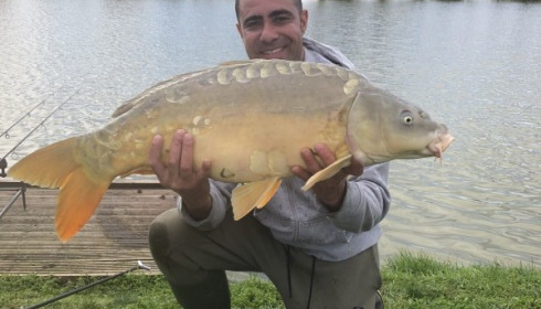 A 26 lb 6 oz carp from Landes, Jemal Hussein, Mar 2018