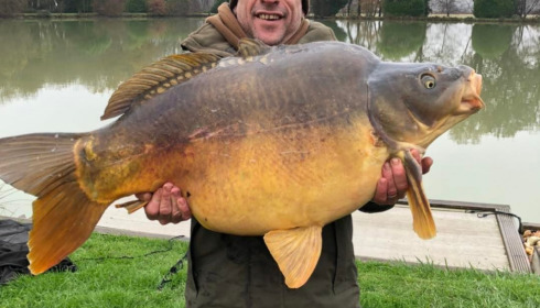 A 52 lb 9 oz carp from Landes, Additional Stocking, Dec 2021