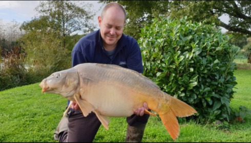 A 36 lb carp from Landes, Oct 2019