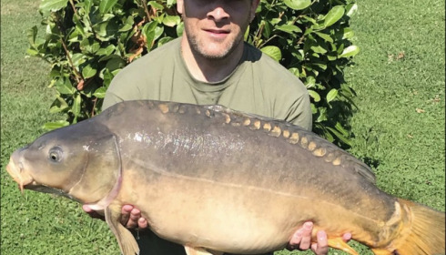 A 33 lb 1 oz carp from Landes, Chris Palmer, Jul 2018