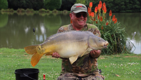 A 32 lb carp from Landes, David Robinson, Jun 2018
