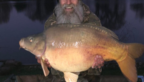 A 52 lb carp from Landes, Lee, Mar 2022