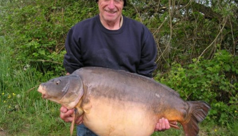A 70 lb carp from Laroussi, May 2010