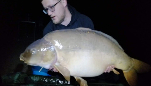 A 42 lb carp from Laroussi, Jun 2021