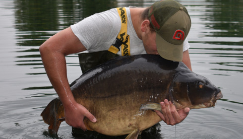 A 47 lb fish from Laroussi, Neo's PB, Aug 2022