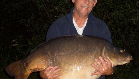 A 62 lb 8 oz carp from Laroussi, Peter, Jul 2012