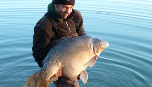A 53 lb 12 oz carp from Laroussi, Apr 2012