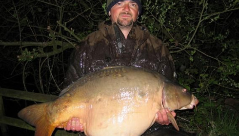A 39 lb 8 oz carp from Laroussi, Apr 2008