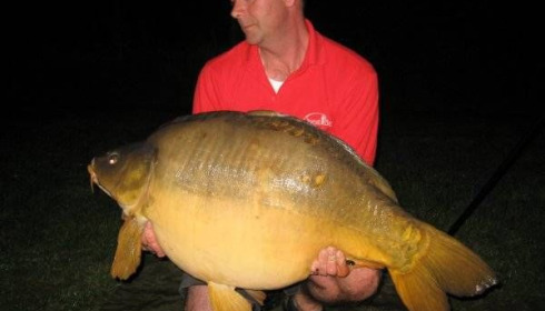 A 45 lb 7 oz carp from Laroussi, Apr 2009