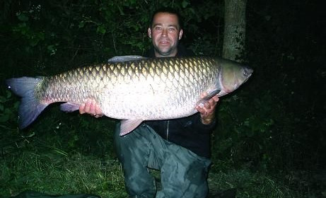 A 50 lb 8 oz carp from Laroussi, New lake record grass carp 50lb8oz !, Jun 2007