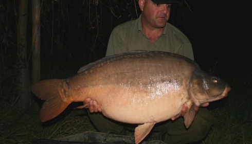 A 47 lb 7 oz carp from Laroussi, Elie Godsi, Oct 2007