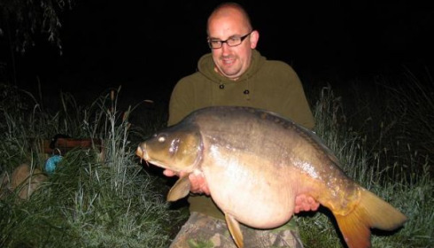 A 43 lb 6 oz carp from Laroussi, May 2008