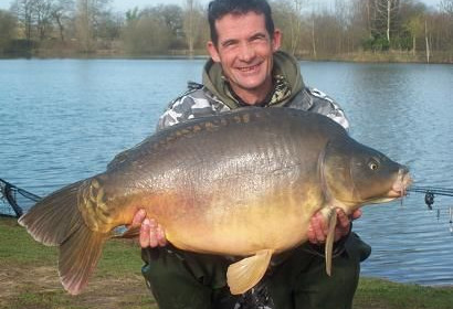 A 35 lb 2 oz carp from Laroussi, Mar 2008