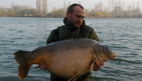 A 70 lb 6 oz carp from Laroussi, Mar 2012