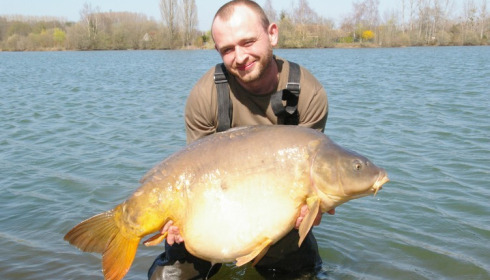 A 58 lb 8 oz carp from Laroussi, Mar 2012