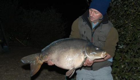 A 35 lb 14 oz carp from Laroussi, Oct 2006