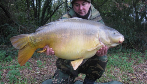 A 42 lb carp from Laroussi, Andy Loaring, Nov 2013