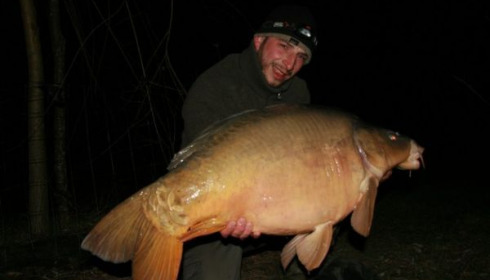 A 48 lb carp from Laroussi, Mar 2010