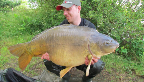 A 40 lb 6 oz carp from Laroussi, Jason Brain, Jul 2013