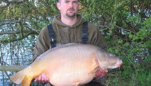 A 40 lb 1 oz carp from Laroussi, Apr 2008