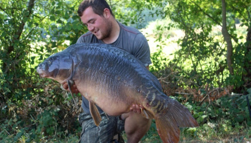 A 54 lb carp from Laroussi, Ross, Sep 2015
