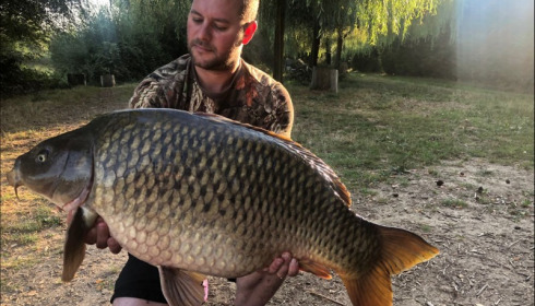 A 35 lb 7 oz carp from Laroussi, Phil  Hyatt , Aug 2018