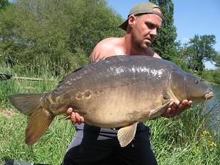 A 38 lb carp from Laroussi, May 2007