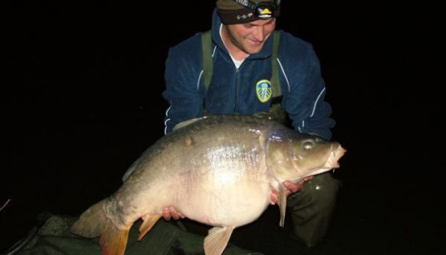 A 40 lb carp from Laroussi, Oct 2008