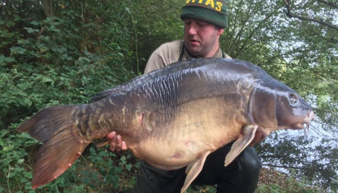 A 52 lb 2 oz carp from Laroussi, Mark Davidson, Sep 2016