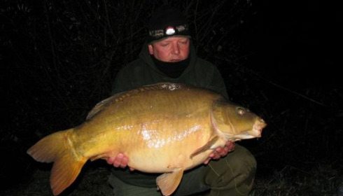A 35 lb 8 oz carp from Laroussi, Mar 2008