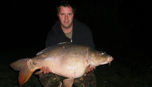 A 36 lb 8 oz carp from Laroussi, Apr 2007