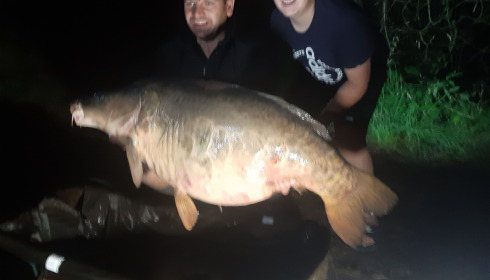 A 55 lb fish from Laroussi, Mickey new pb, Aug 2021