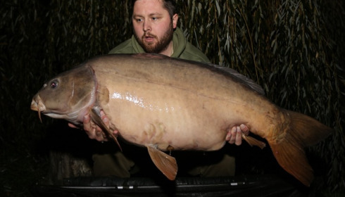 A 49 lb 5 oz carp from Laroussi, Ed Tyman, Oct 2017