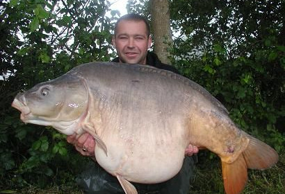 A 58 lb 8 oz carp from Laroussi, Jun 2007