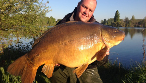 A 45 lb 8 oz carp from Laroussi, Kenneth, Apr 2014