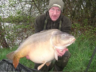 A 59 lb carp from Laroussi, Darren Heatley, Apr 2012
