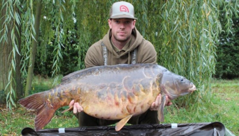 A 54 lb 2 oz carp from Laroussi, Robert Booth, Sep 2017