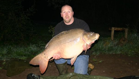 A 40 lb carp from Laroussi, Oct 2006