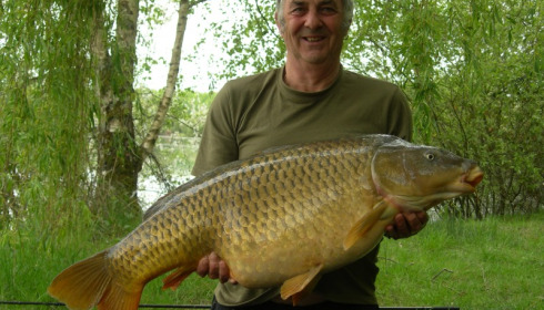 A 41 lb 5 oz carp from Laroussi, Apr 2014