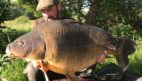 A 52 lb carp from Laroussi, Jun 2018